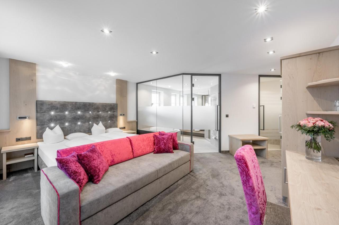 Garni Christine Hotel 4*